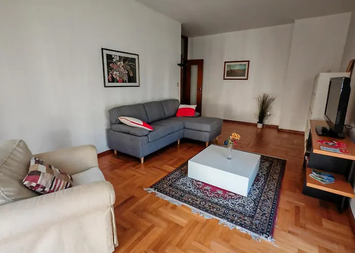Bernina Base Camp - Cozy Tirano